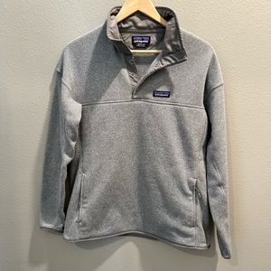 Women’s Patagonia pullover